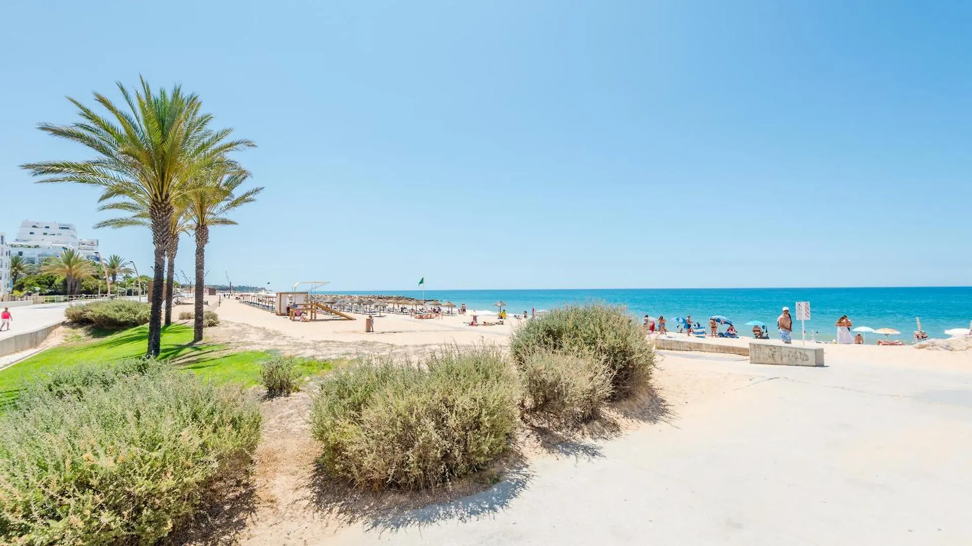 Apartamento T1 Praia Quarteira